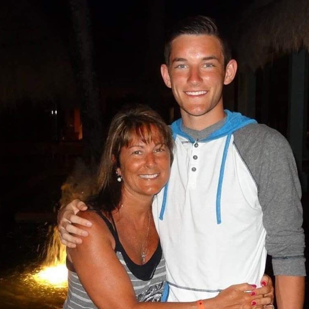 Meet your Posher, Deb